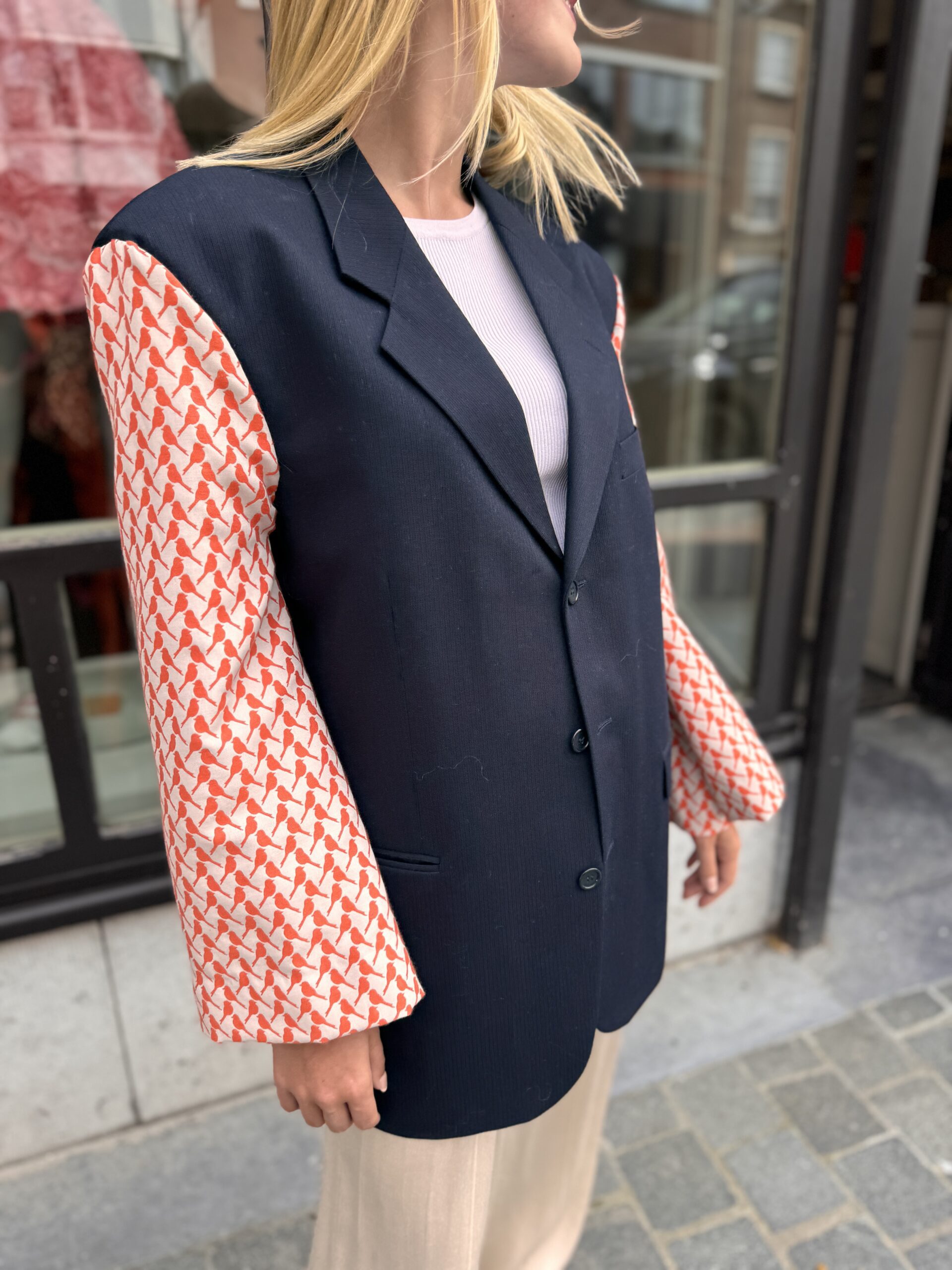 Image Renée blazer blauw/orange bird M/L