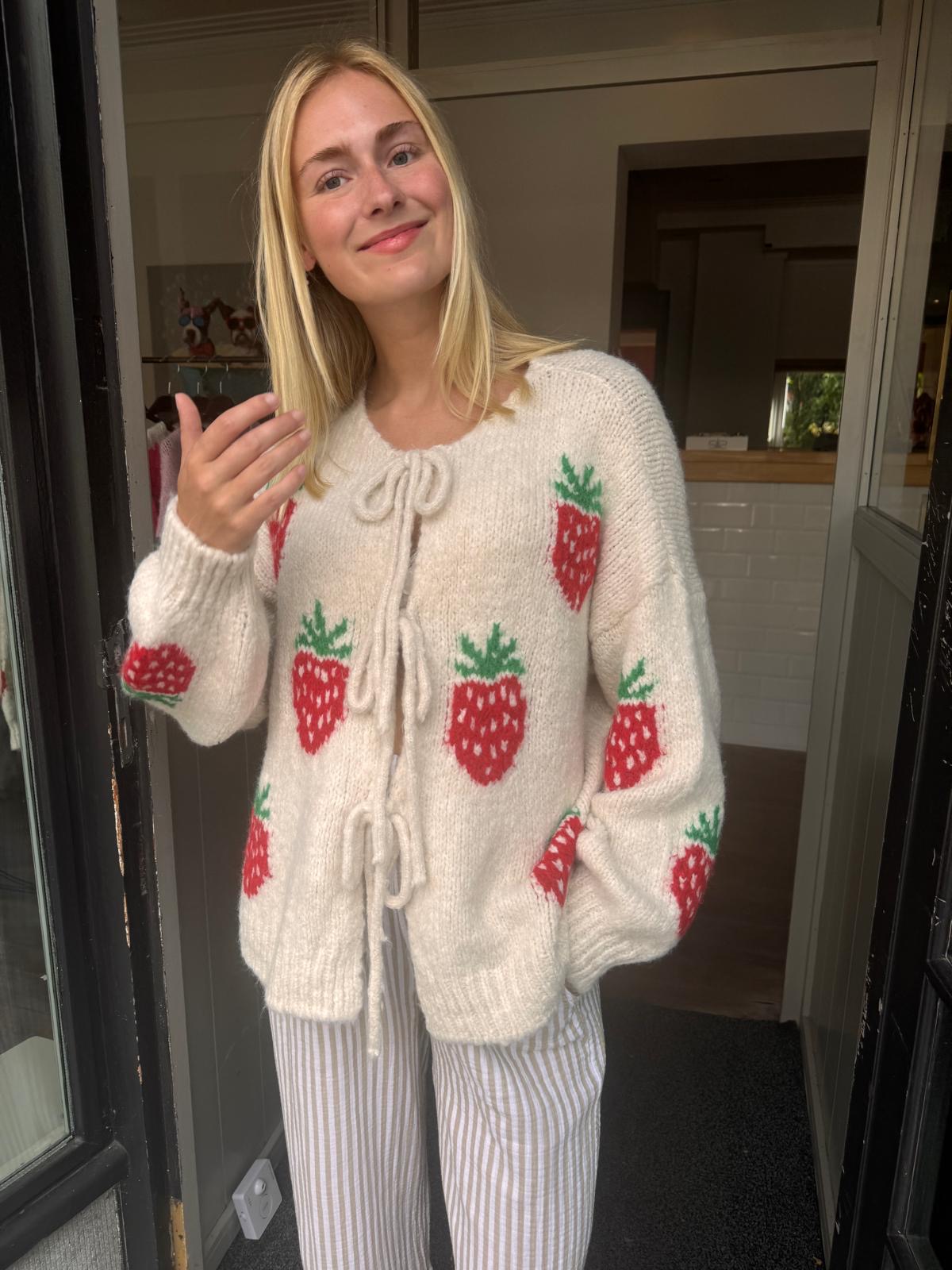 Image Lara vest strawberry