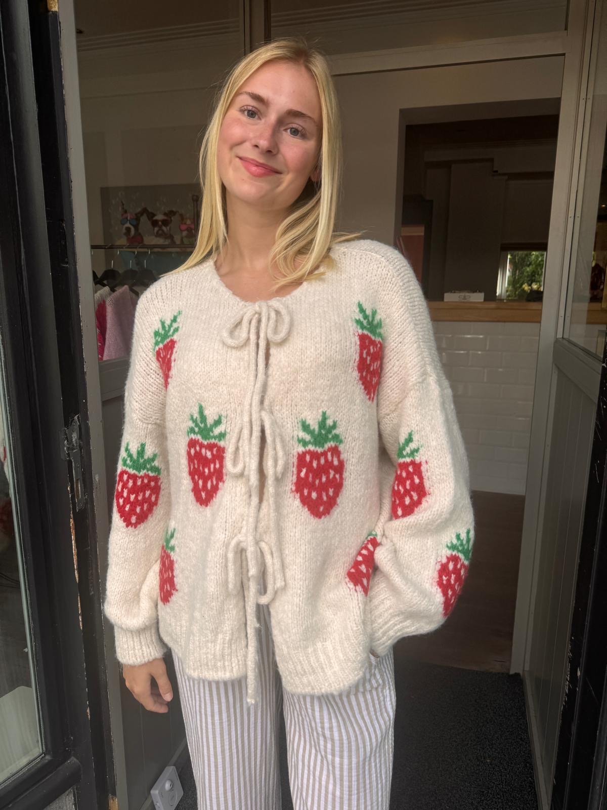 Image Lara vest strawberry